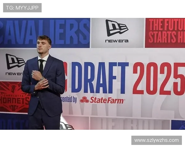 基德称赞弗拉格在场边全力支持队友只为球队胜利而拼搏